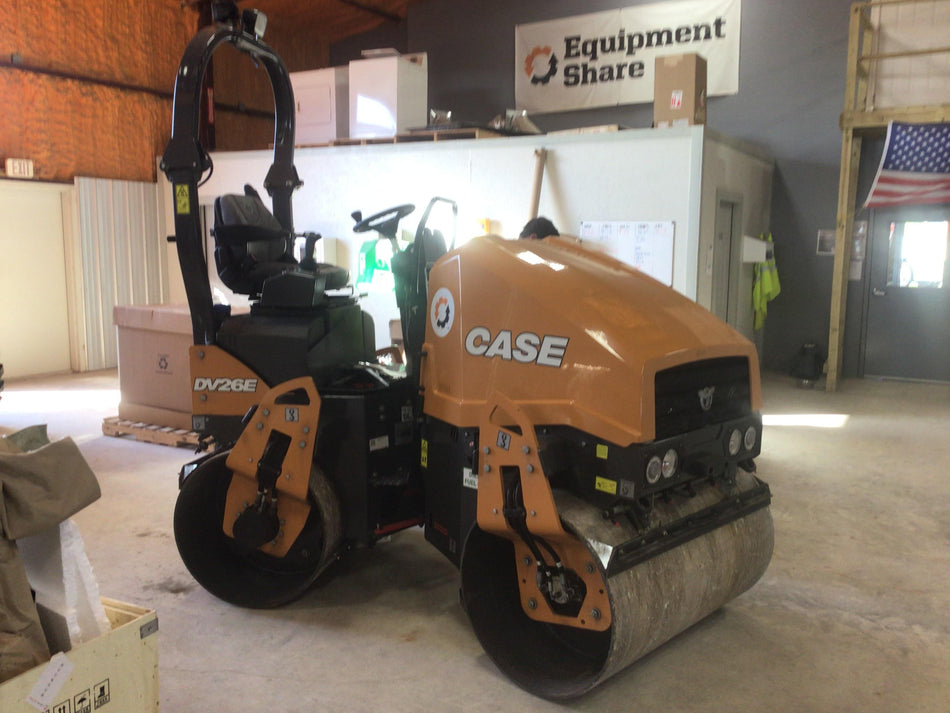 2021 CASE DV26E