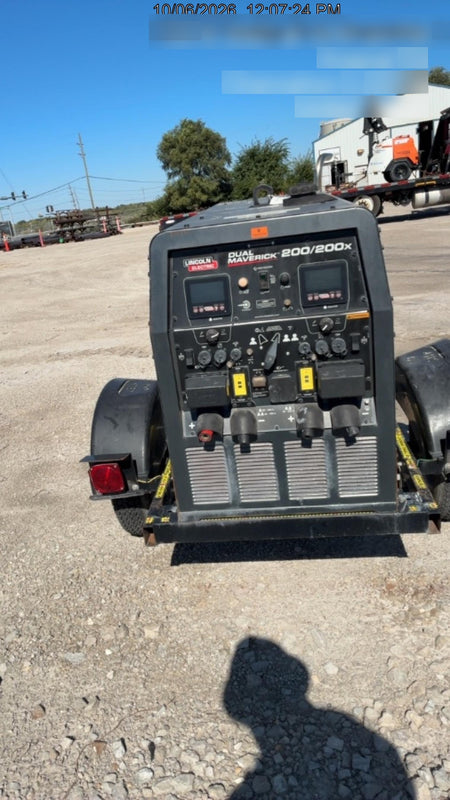 2024 Lincoln Electric Dual Maverick 200/200X Ready Pak 3, Includes Trailer, Cable Rack, Fender Light Kit K4382-1-RP3