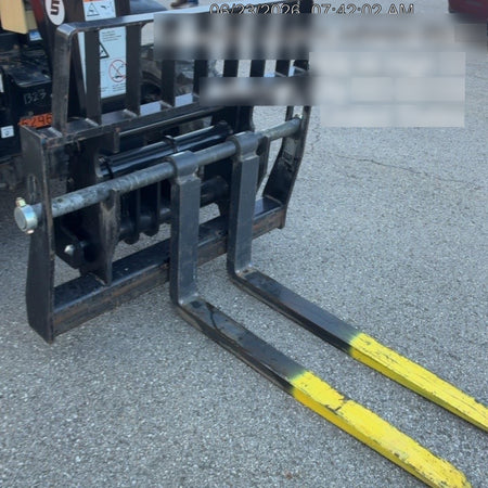 2025 JLG 519