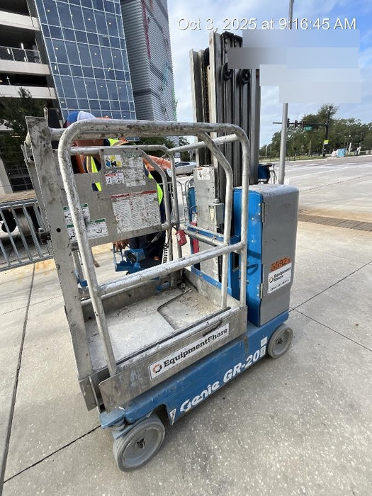 2019 GENIE GR-20