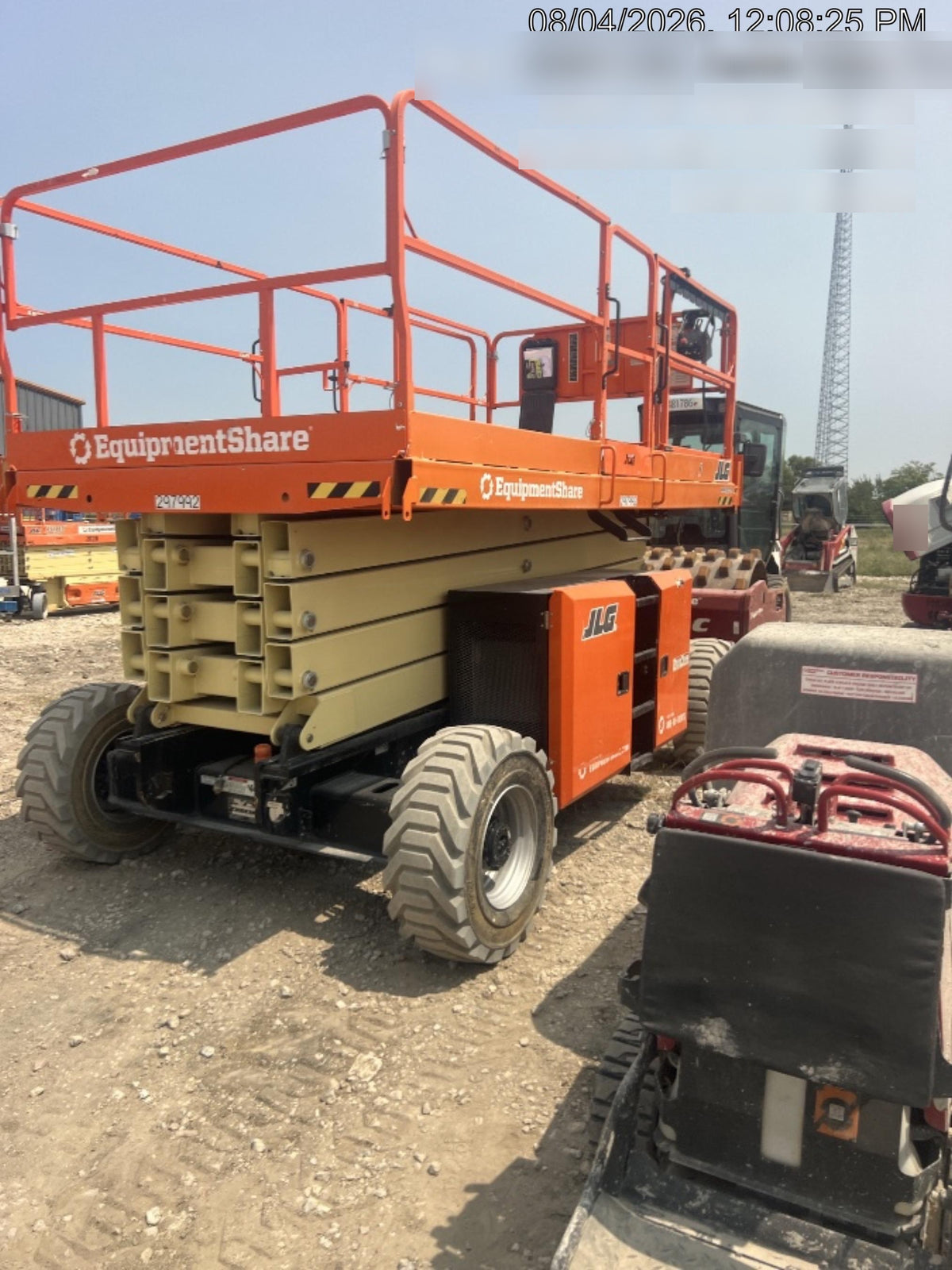 2023 JLG RT4394