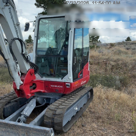 2025 TAKEUCHI TB250-2CR
