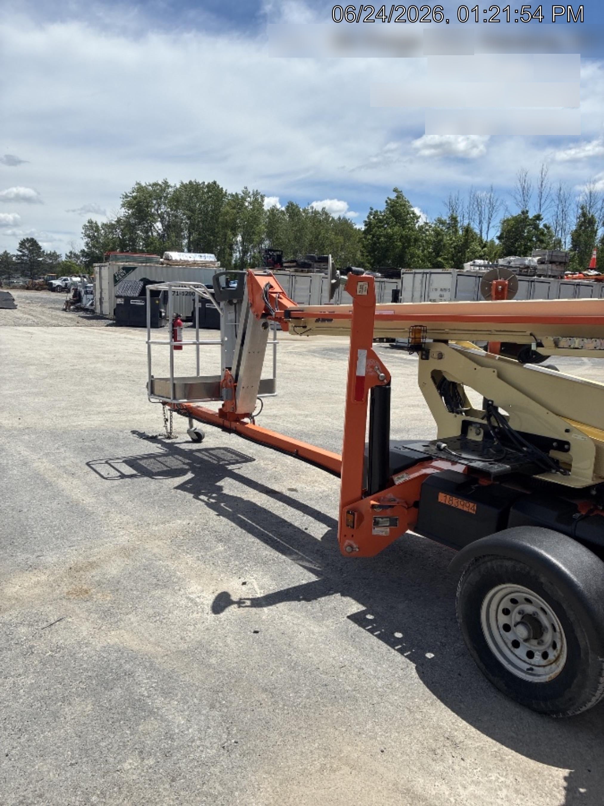 2021 JLG T500J