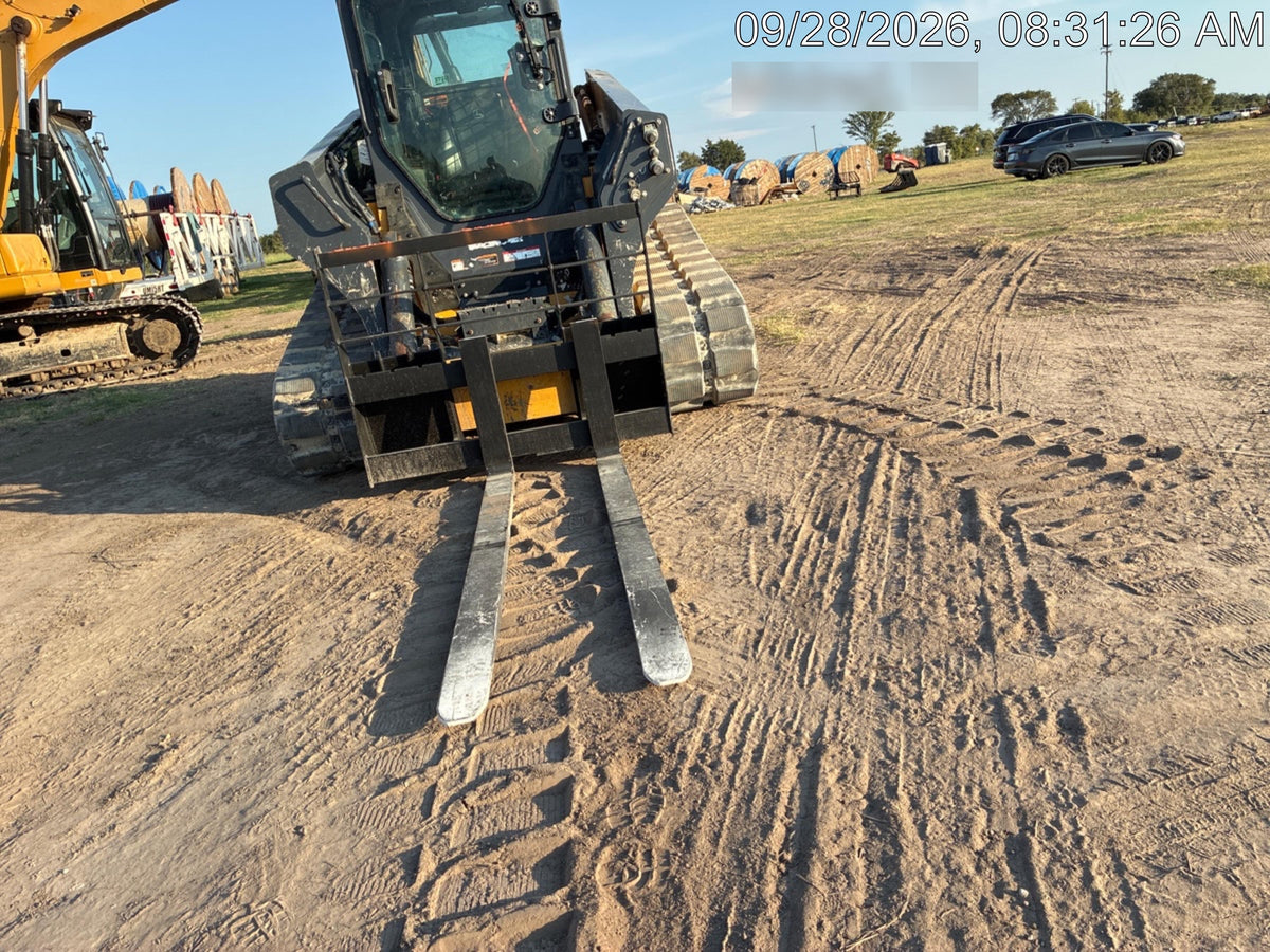 2026 ARROW MATERIAL HANDLING 72" Pallet Forks - Arrow