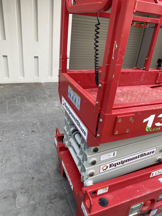 2020 MEC 1330SE Solid NM Tires, Steel Swing out Doors, LCS, Beacon, 900W Invertor