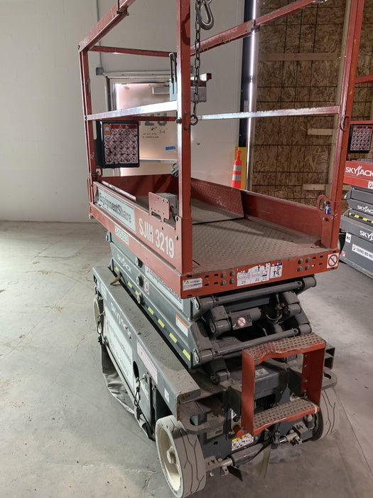 2018 Skyjack SJIII-3219 Standard Rental Specs