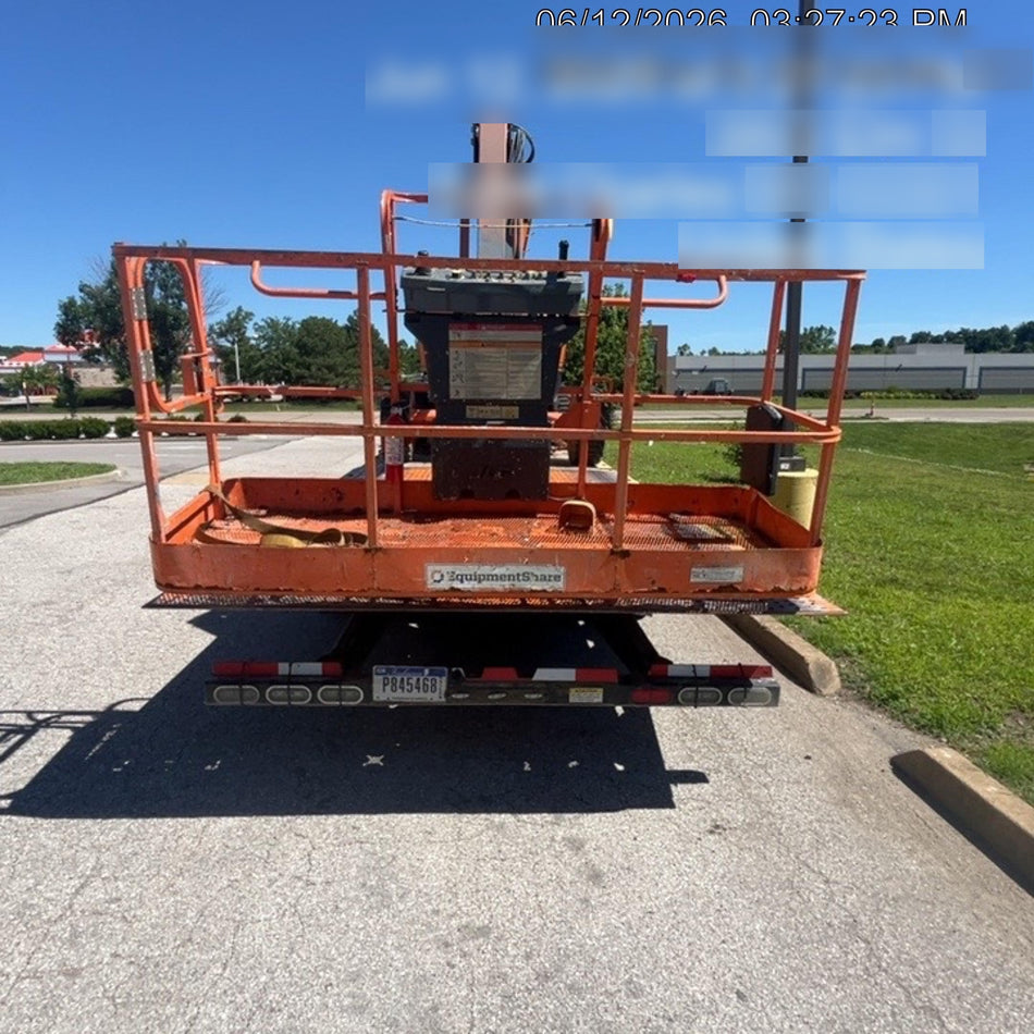 2019 JLG 460SJ