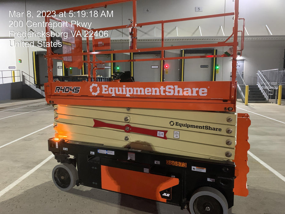 2022 JLG R4045