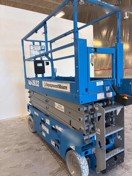 2023 GENIE GS-2632