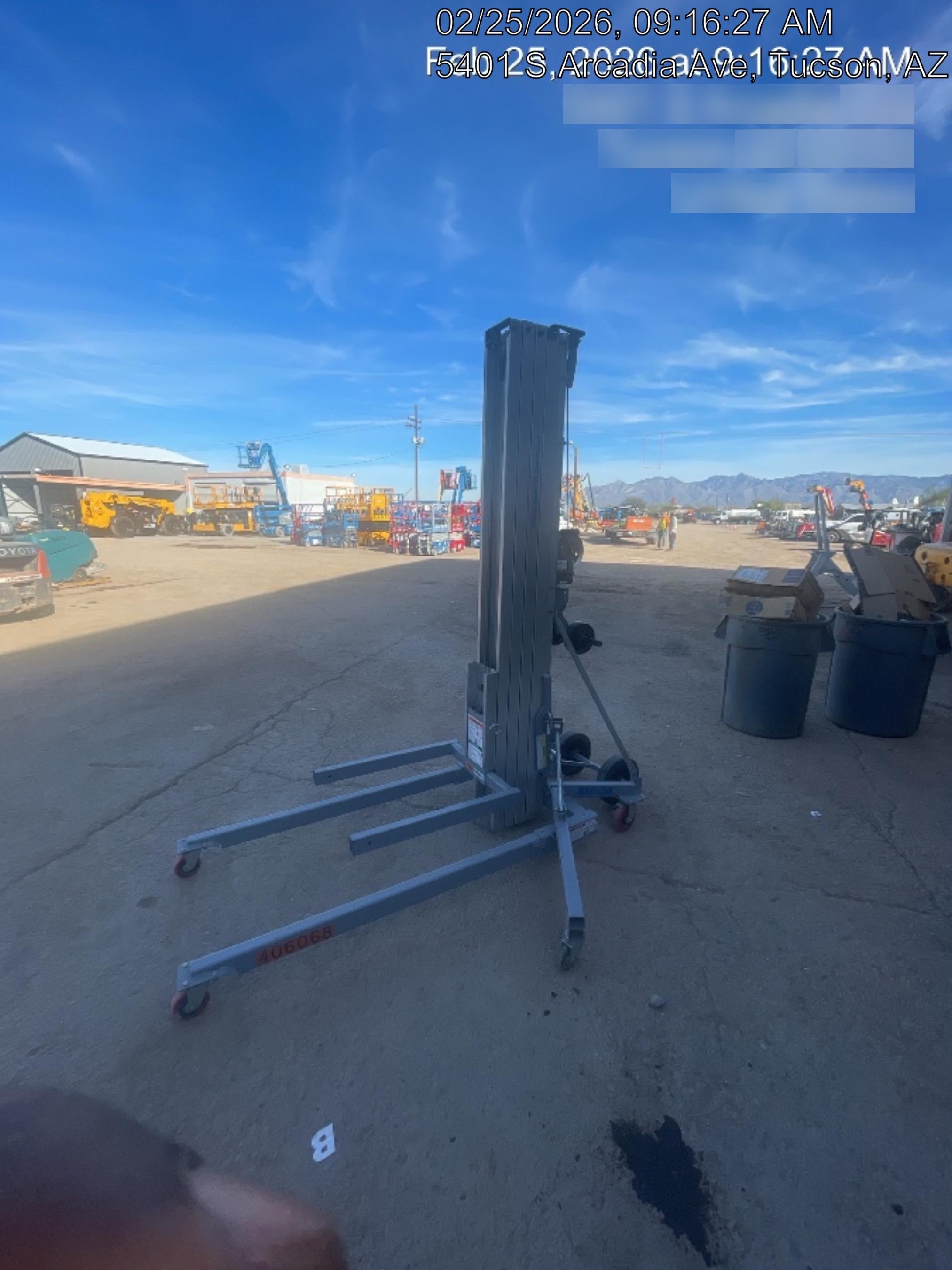 2024 GENIE SLC-24