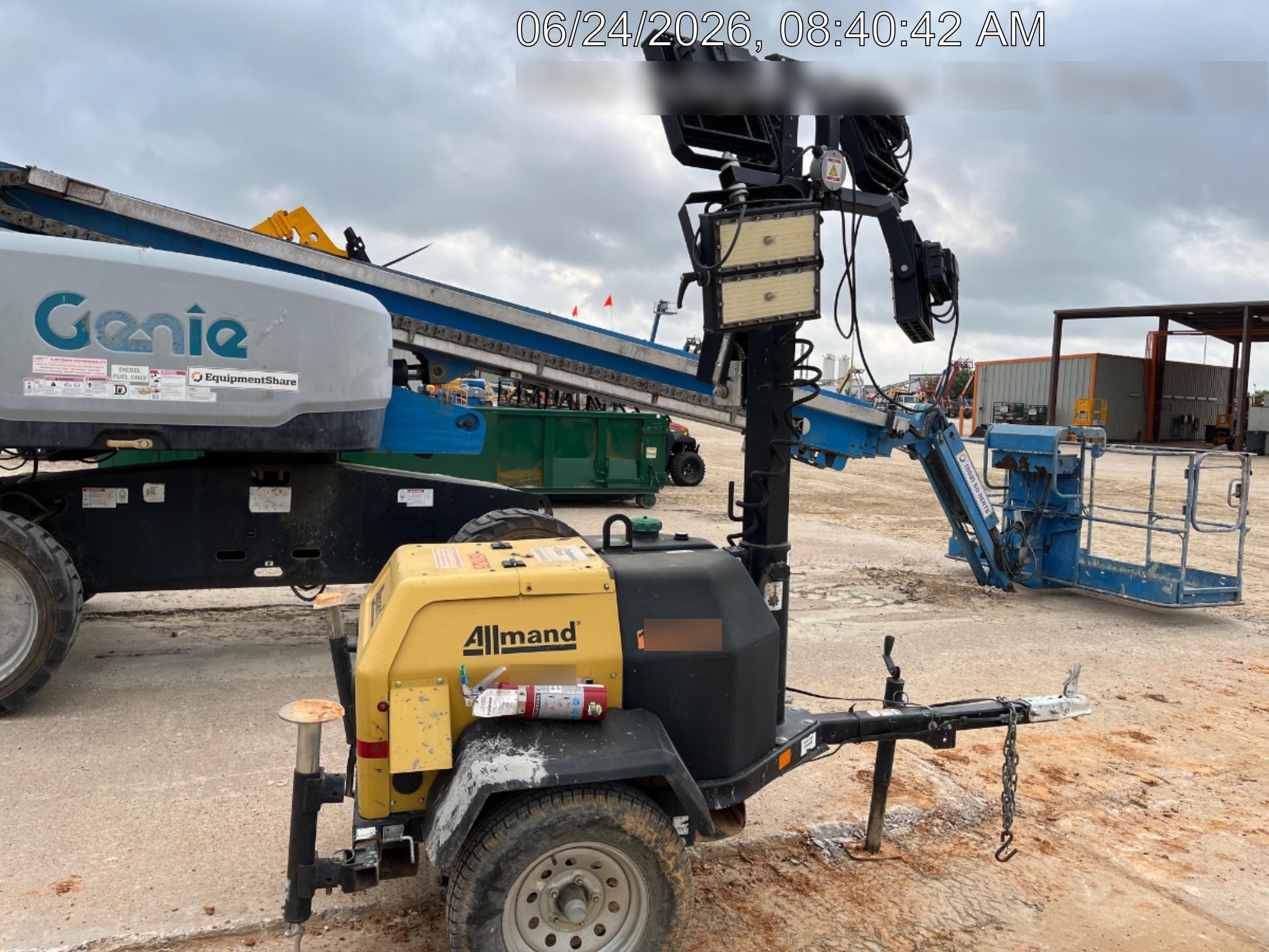 Allmand NLV3GR (4) LED Light Fixture 350W, 23' Vertical Mast, 3kW Prime, Towable, Deep Sea L401, Leveling Jacks, Yanmar T4F 5.8hp