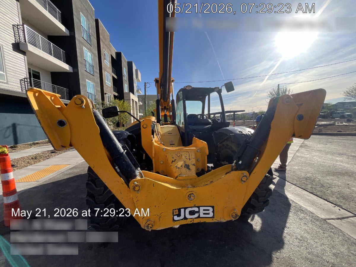 2023 JCB 510-56