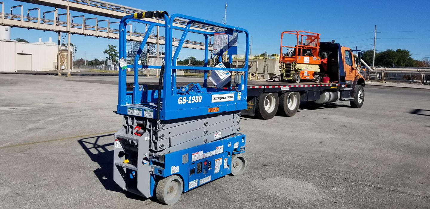 2020 Genie GS-1930 Fixed rails with chain entry gate - Pre A92.20