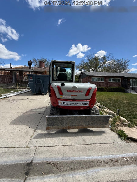 2023 TAKEUCHI TB370CR