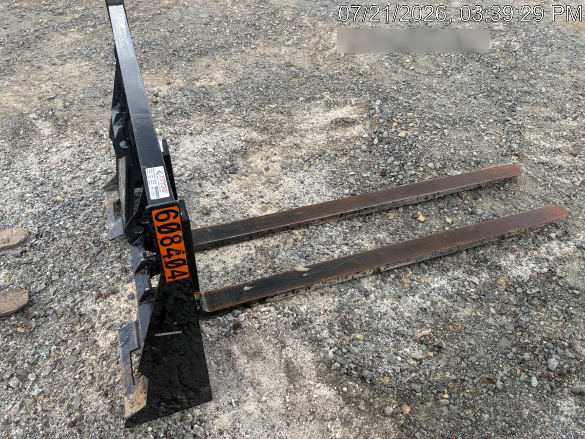 2025 ARROW MATERIAL HANDLING 72" Pallet Forks - Arrow