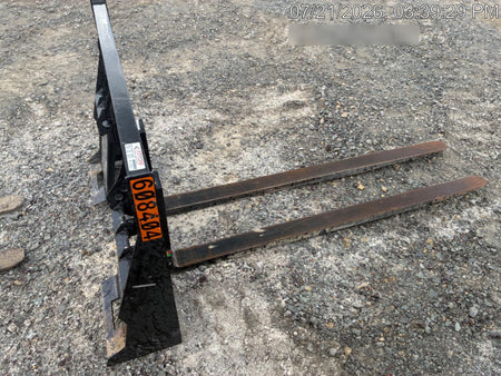 2025 ARROW MATERIAL HANDLING 72" Pallet Forks - Arrow