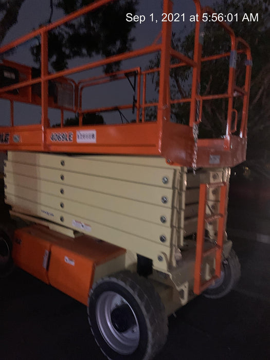 2021 JLG 4069LE