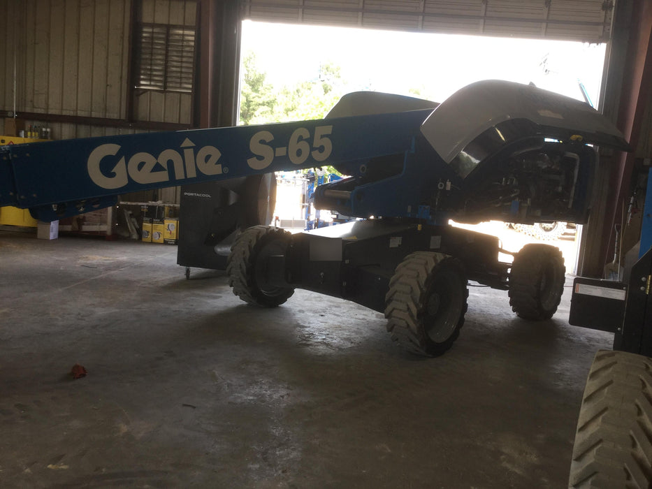 2017 GENIE S-65
