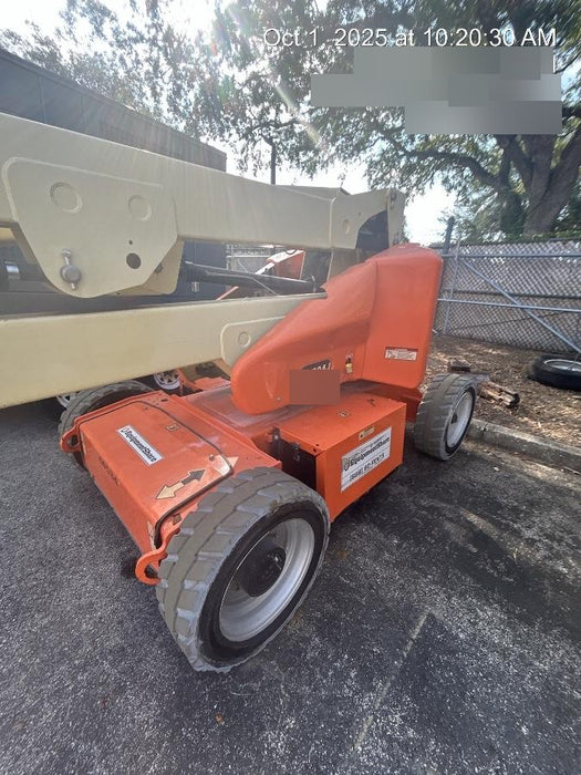 2019 JLG E450AJ