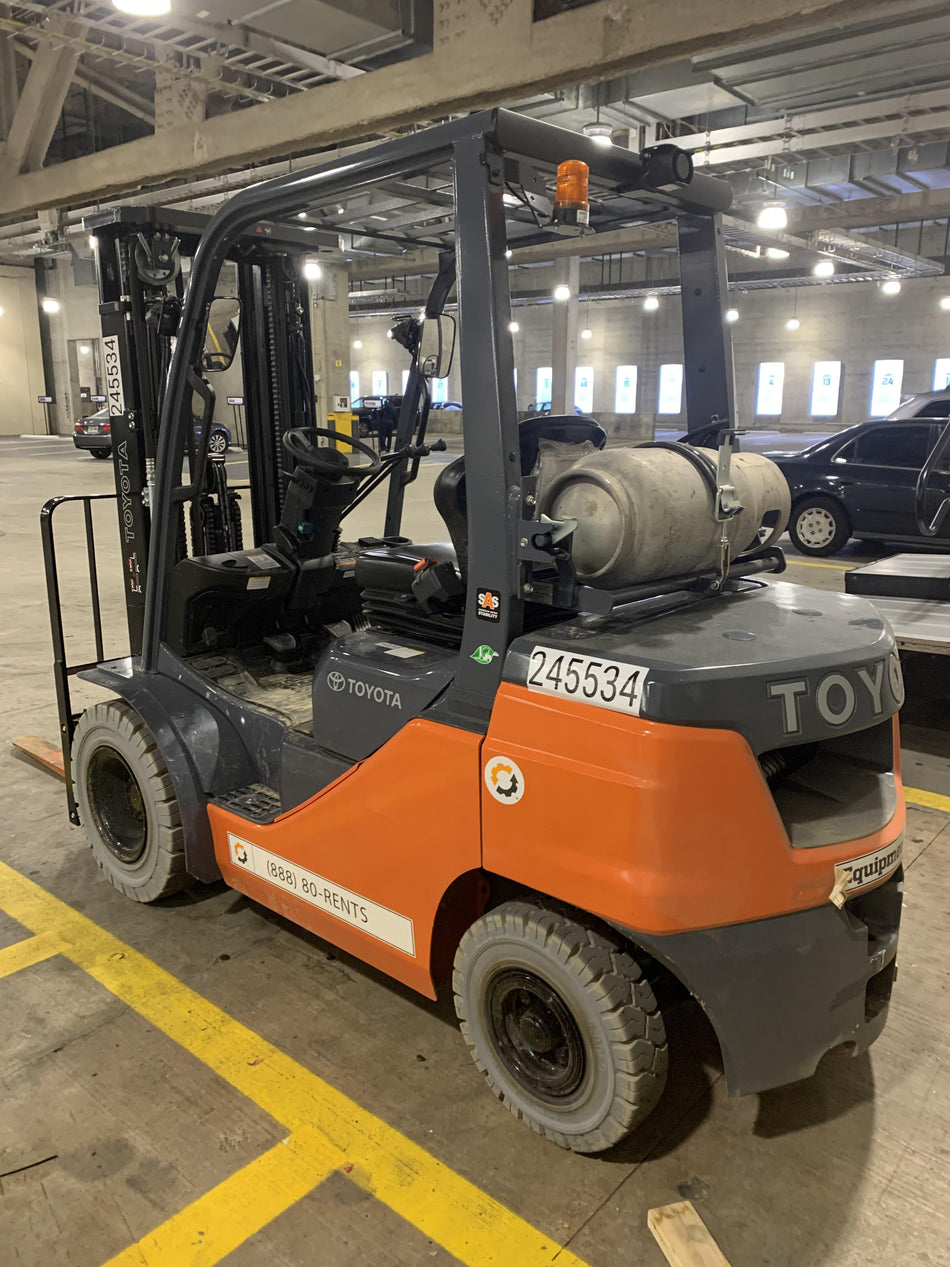 2022 TOYOTA 50-8FGU25