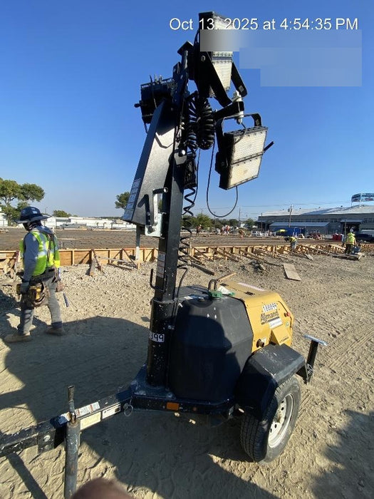 Allmand NLV3GR (4) LED Light Fixture 350W, 23' Vertical Mast, 3kW Prime, Towable, Deep Sea L401, Leveling Jacks, Yanmar T4F 5.8hp