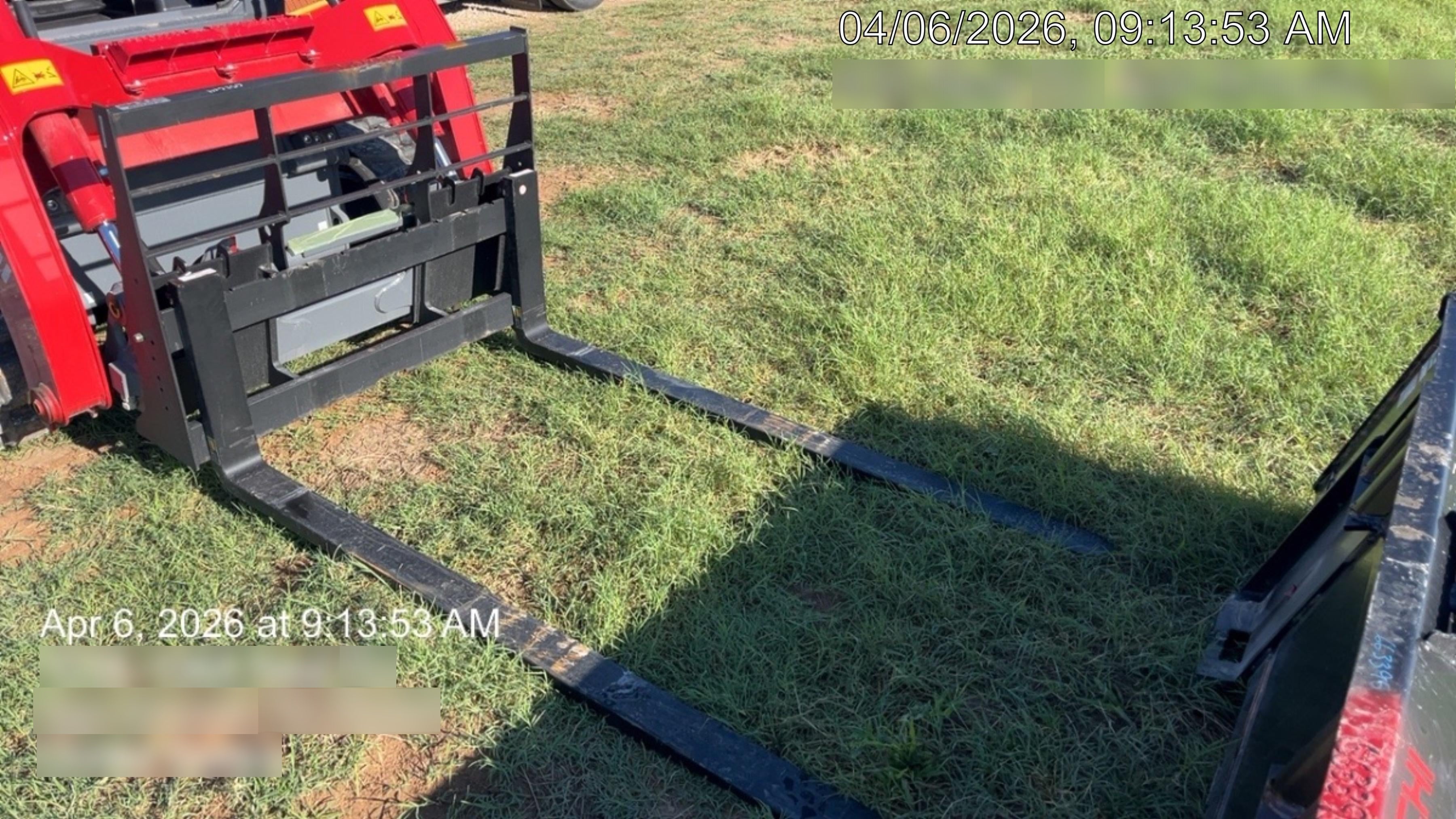 2026 ARROW MATERIAL HANDLING 72" Pallet Forks - Arrow