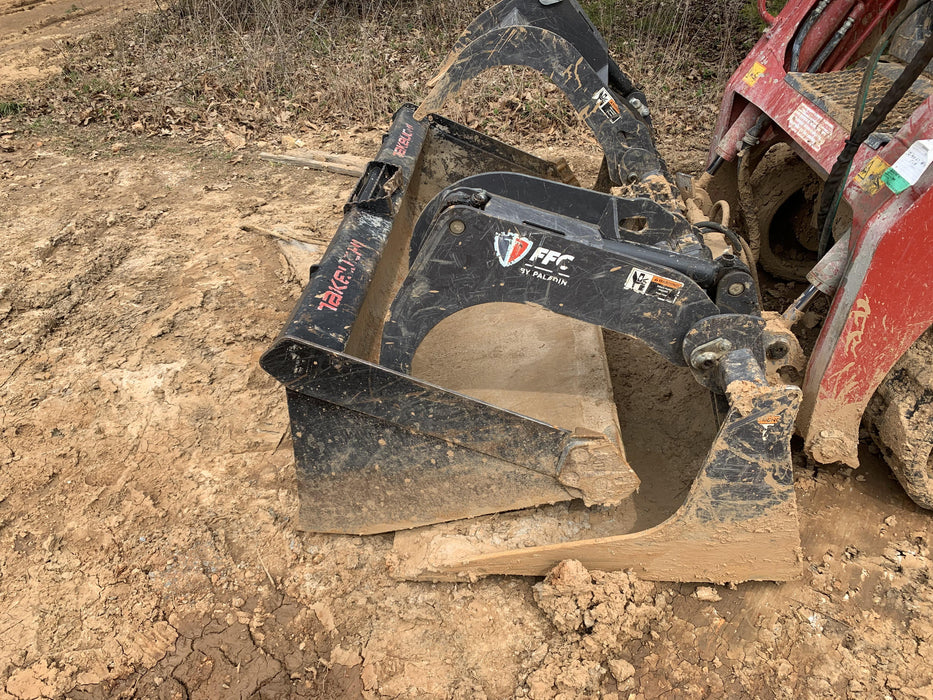 2019 PALADIN 76" Scrap Grapple Bucket - Paladin