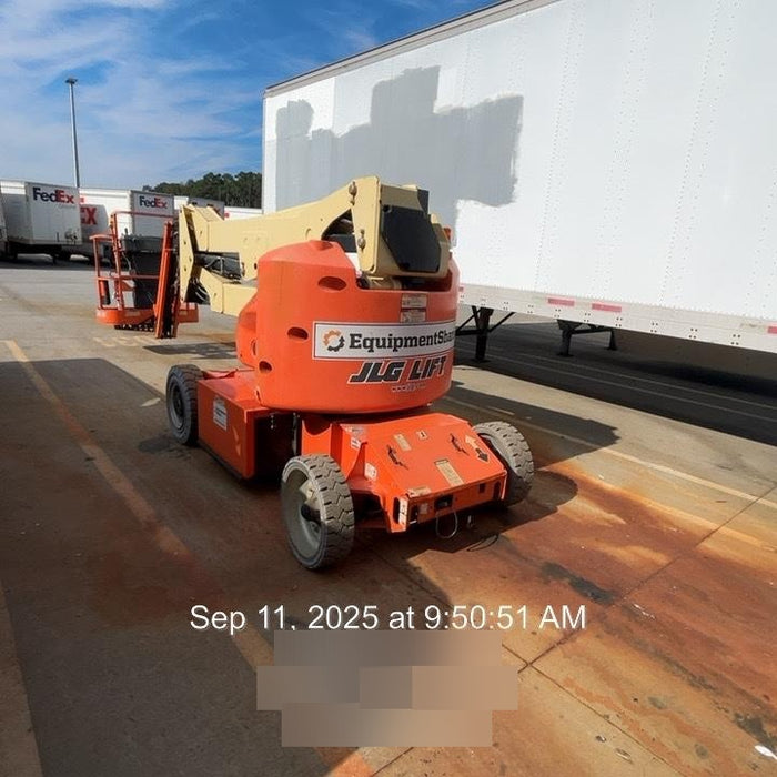 2019 JLG E400AJPN