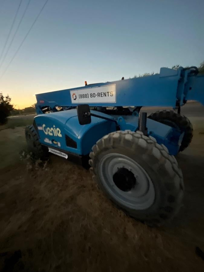 2022 GENIE GTH-844
