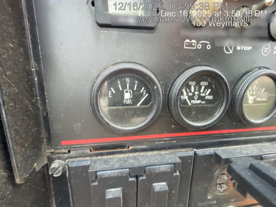 2021 Lincoln Electric Vantage 322 Vantage 322 Ready Pak 3 w/ Decals, ORANGE (includes trailer, cable rack, fender light kit) NO Telematics