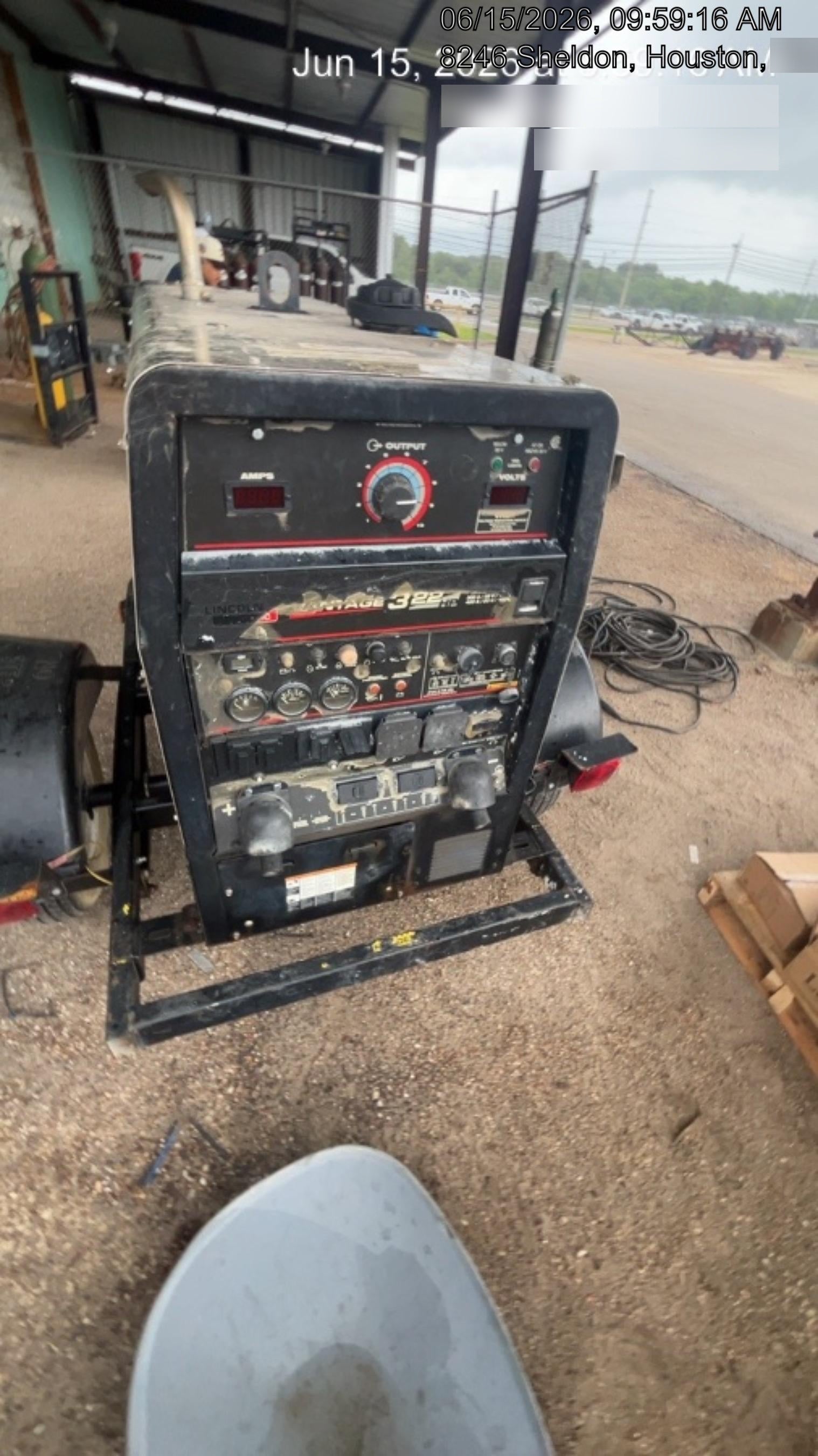 2019 Lincoln Electric Vantage 322 Ready-Pak 3, Two Wheel Trailer, Fender and Light Kit, Cable Rack