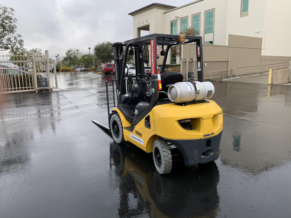 2020 KOMATSU FG25T-16