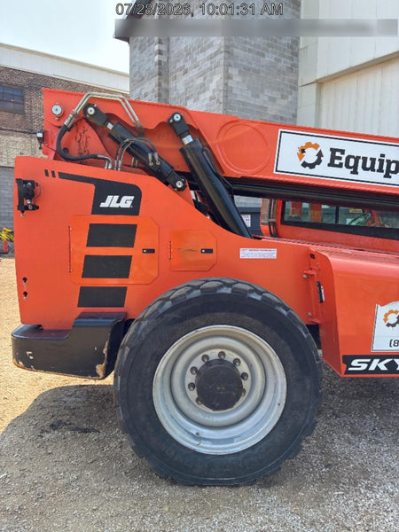 2022 SKYTRAK 12054