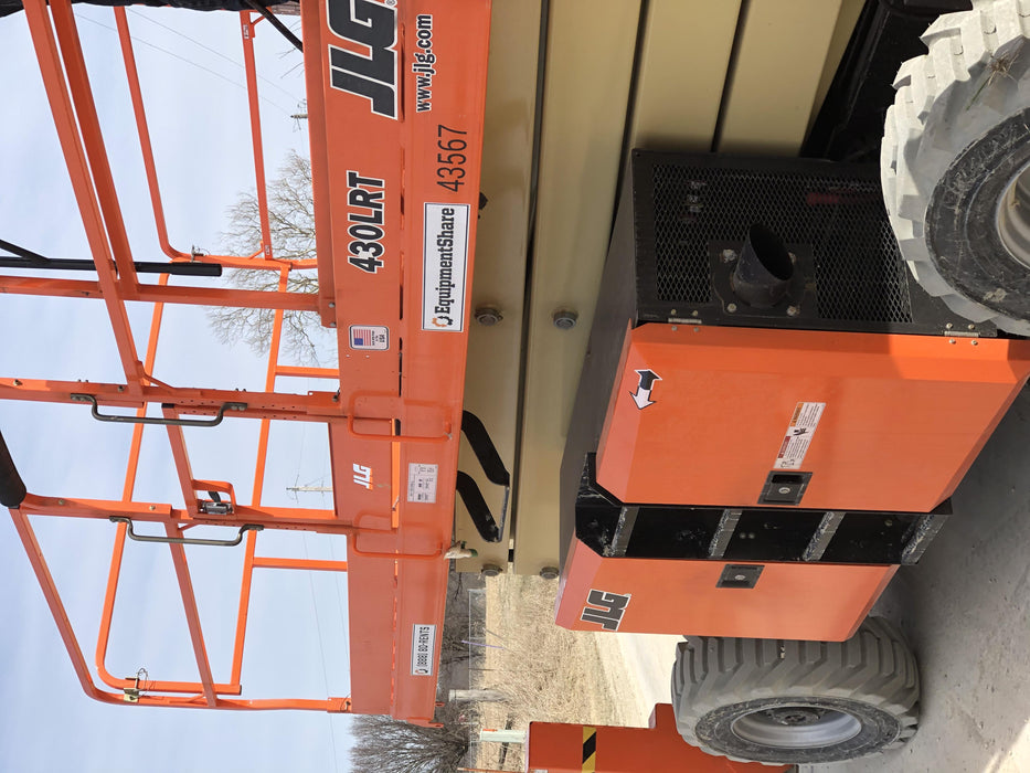 2019 JLG 430LRT
