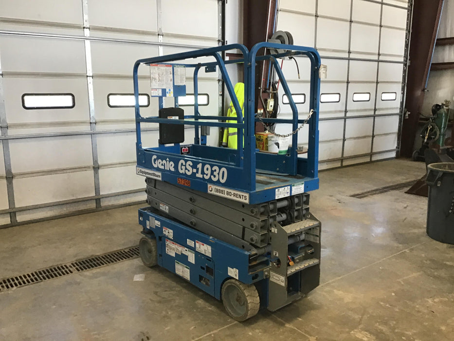 2016 GENIE GS-1930