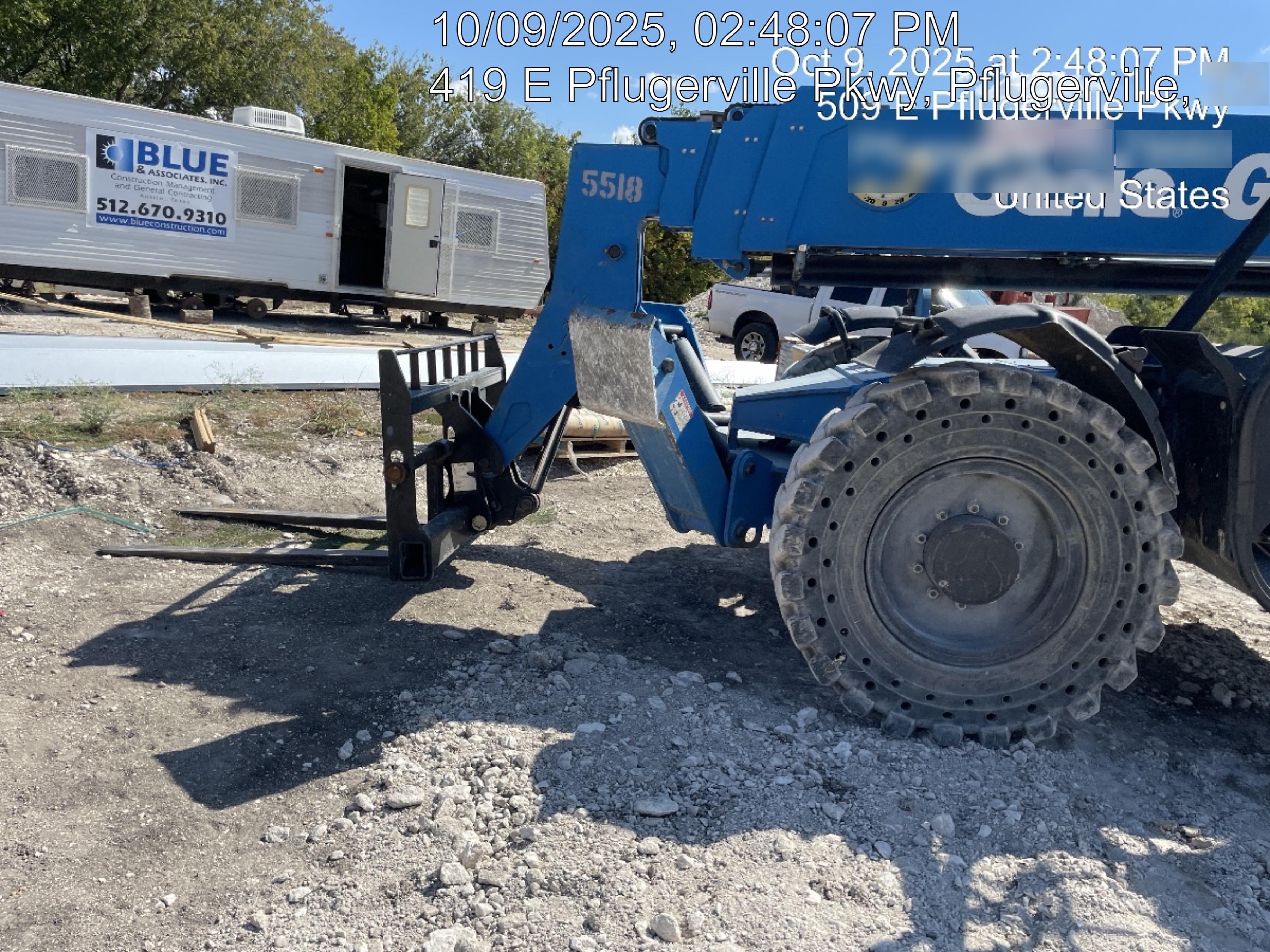 2017 GENIE GTH-1056