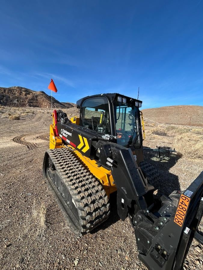 2026 JCB 3TS-8T