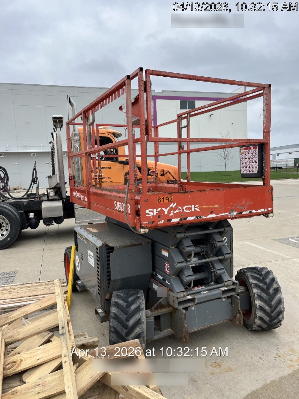 2017 SKYJACK SJ6832 RT