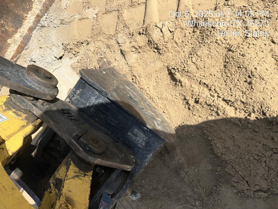 2025 TAKEUCHI 18" HD Bucket - Takeuchi