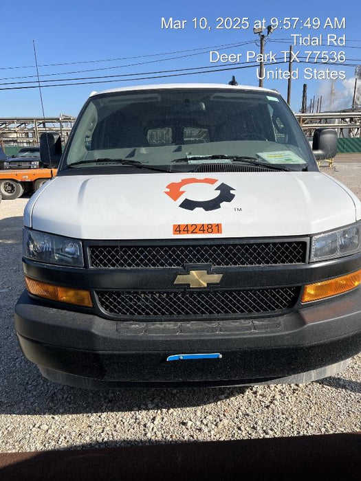 2024 CHEVROLET Express Van - Rental