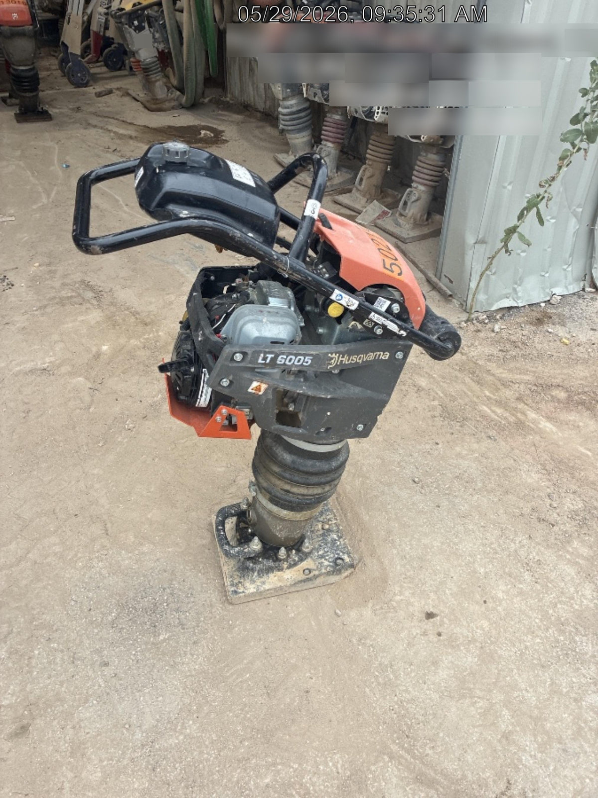 2025 HUSQVARNA LT6005