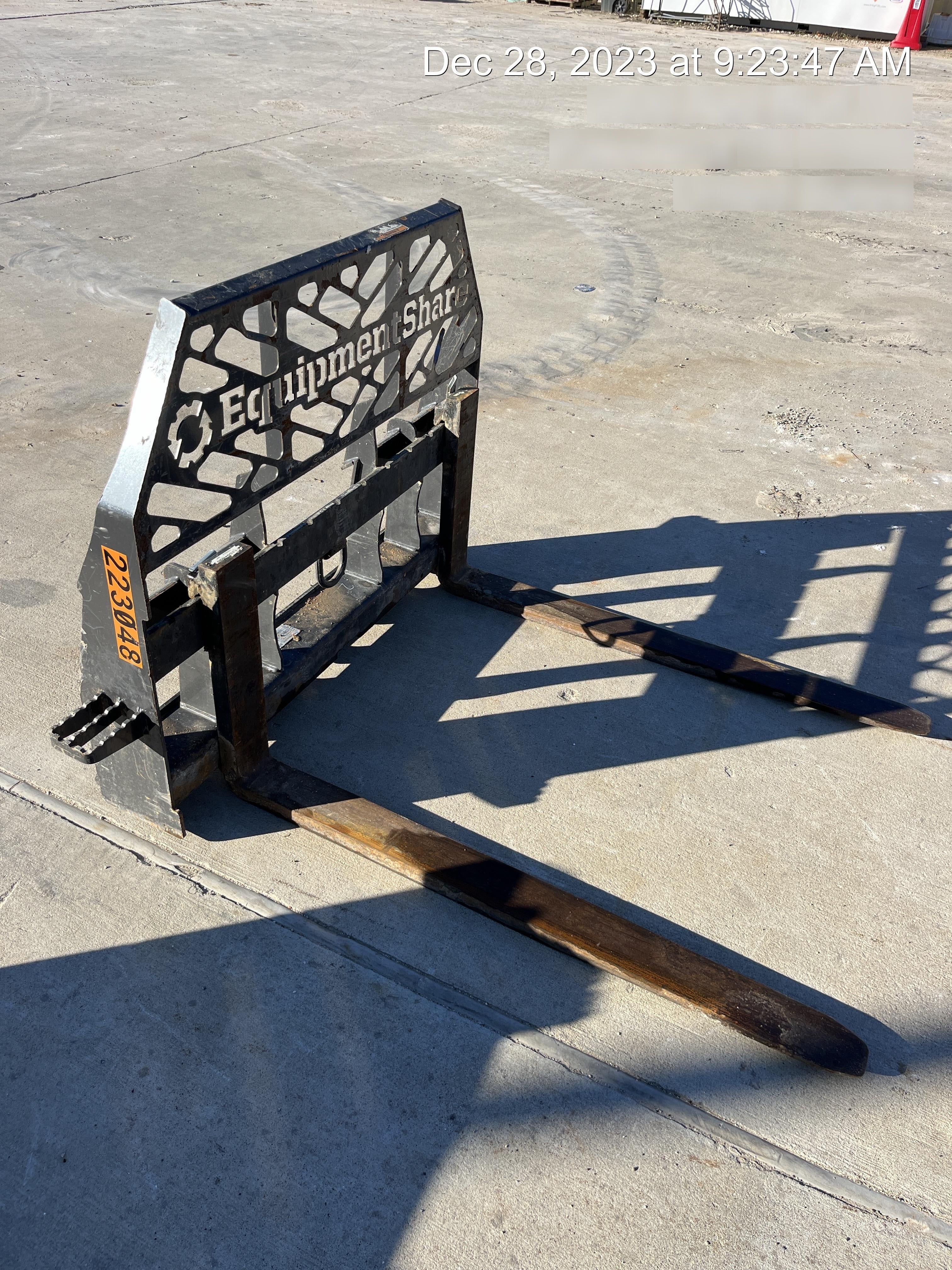 2022 PALADIN 48" Pallet Forks - Paladin