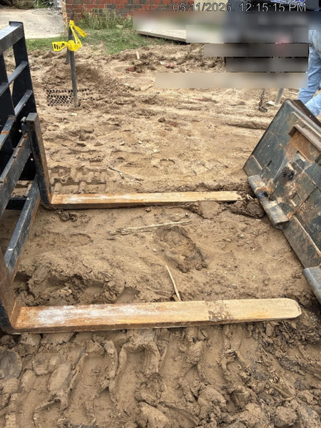 2025 ARROW MATERIAL HANDLING 48" Pallet Forks - Arrow