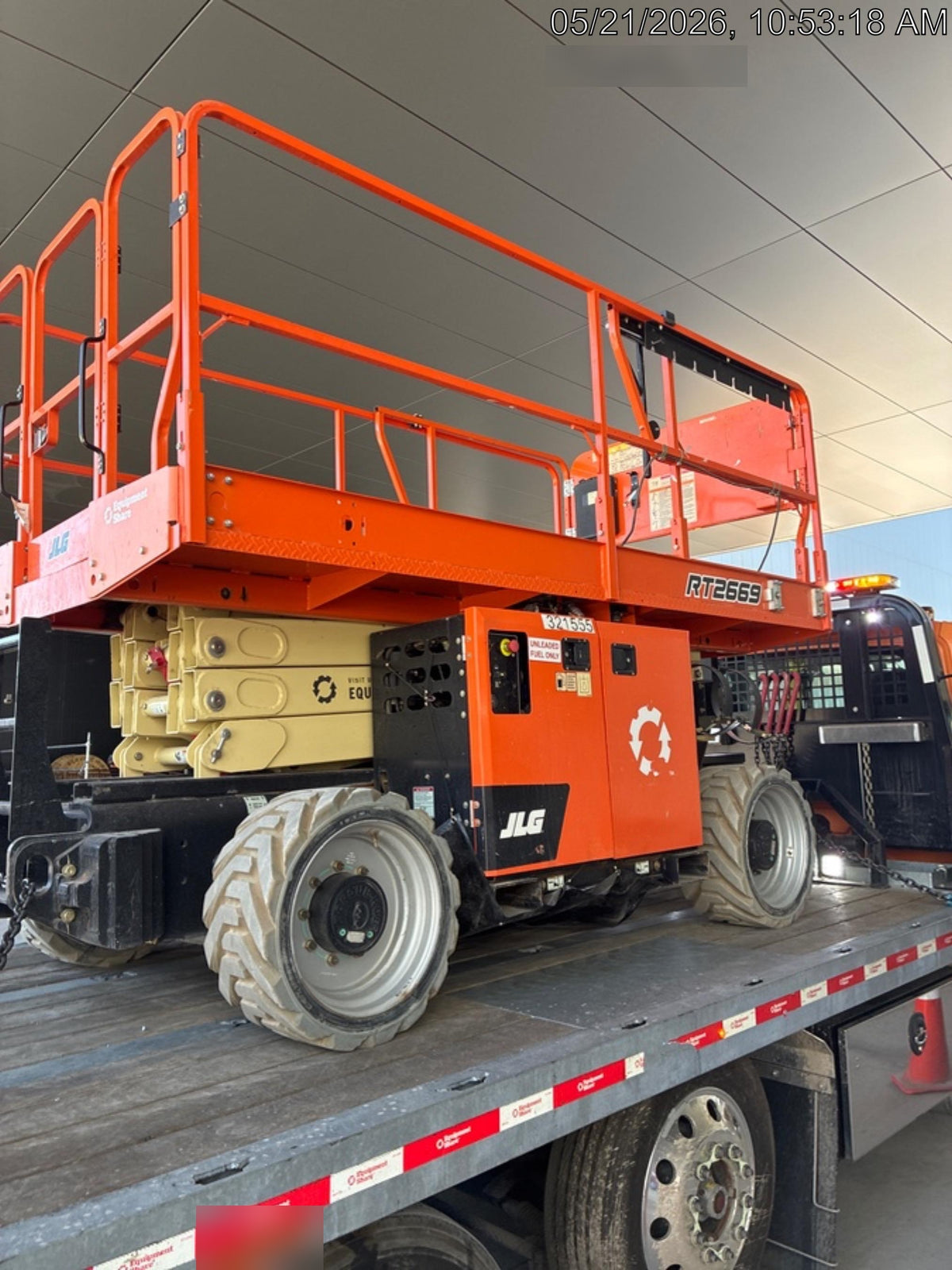 2023 JLG RT2669