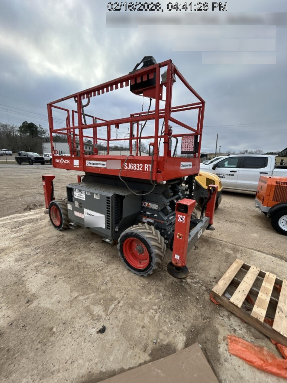 2021 SKYJACK SJ6832 RT