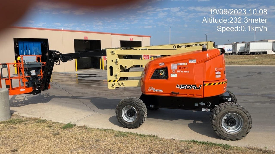 2023 JLG 450AJ
