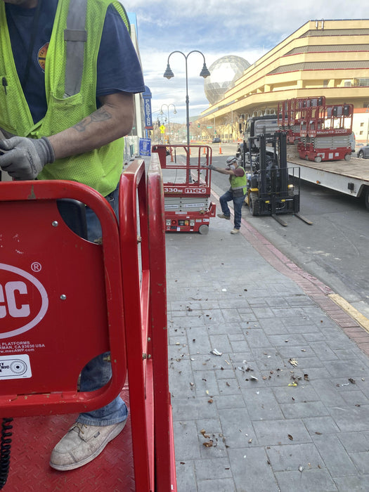 2020 MEC 1330SE Solid NM Tires, Steel Swing out Doors, LCS, Beacon, 900W Inverter