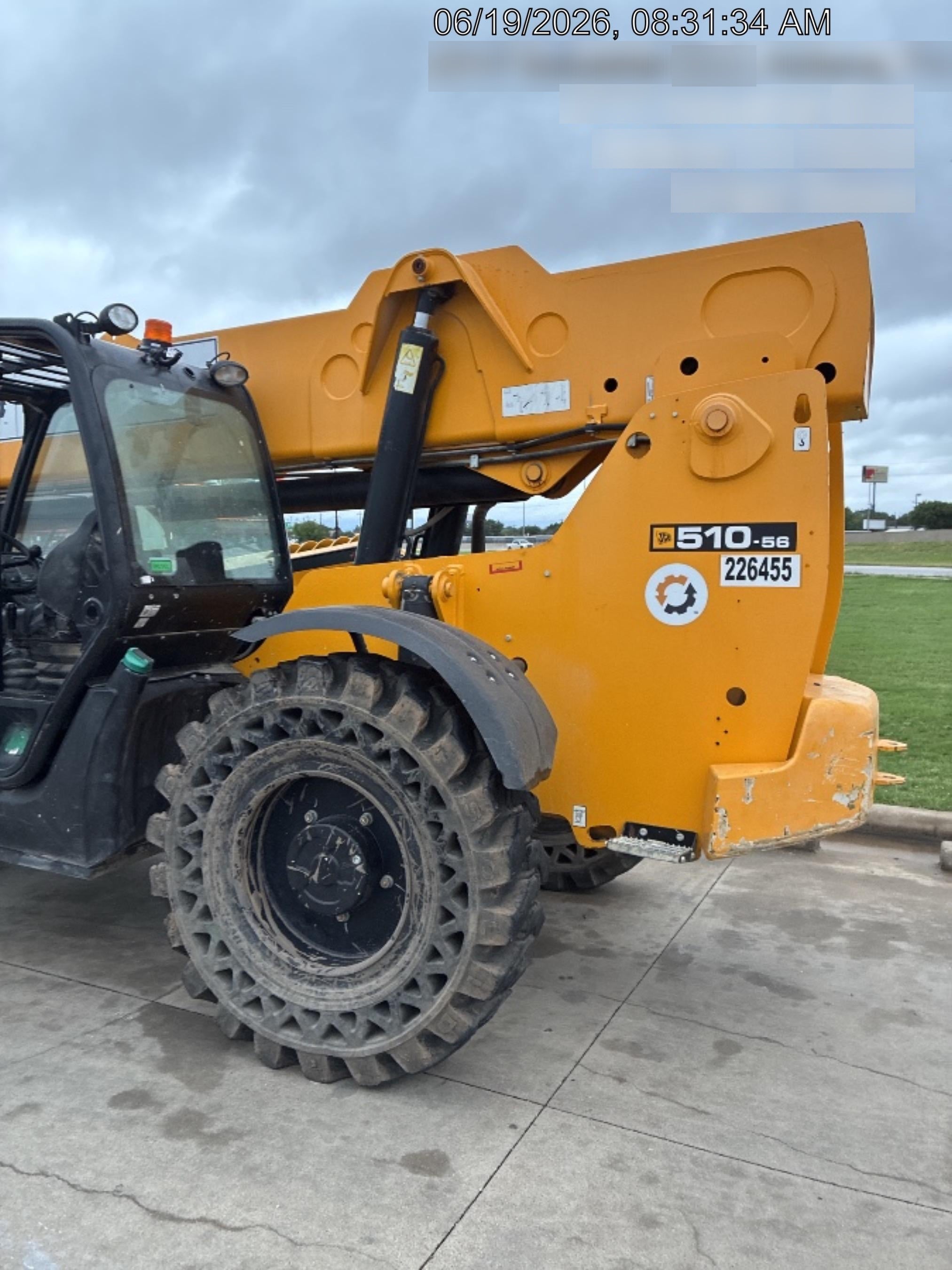 2022 JCB 510-56
