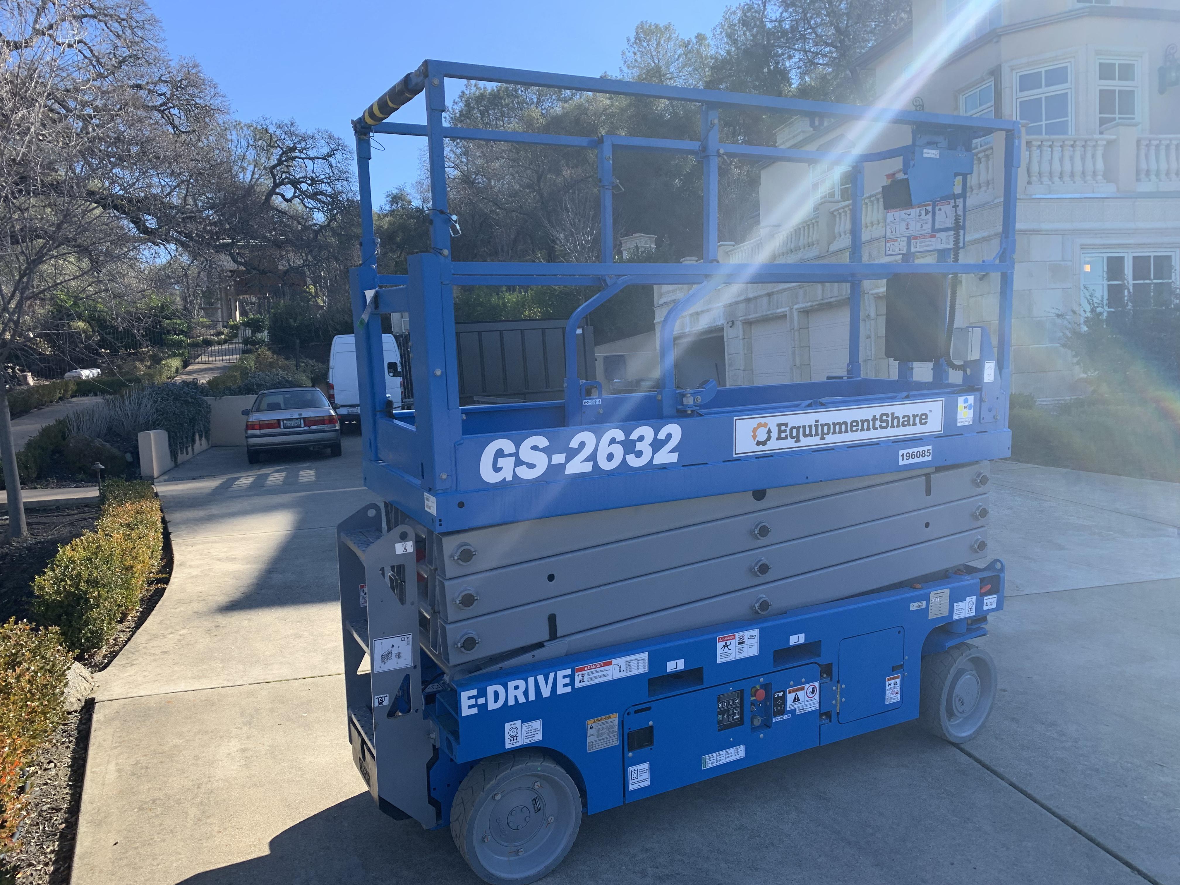 2021 GENIE GS-2632