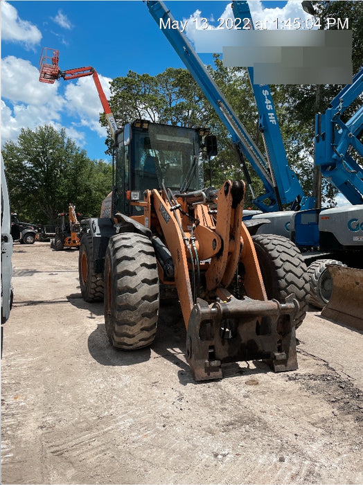 2016 Case 721F CLOSED CAB, JRB 416 STYLE HYD COUPLER